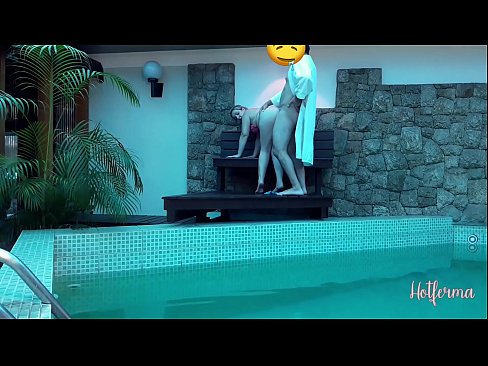 ❤️ Tus thawj coj caw tus tub txib mus rau hauv lub pas dej, tab sis tsis tuaj yeem tiv taus kub porn ntawm peb hmn.pornjk.ru% ❌❤ Ib